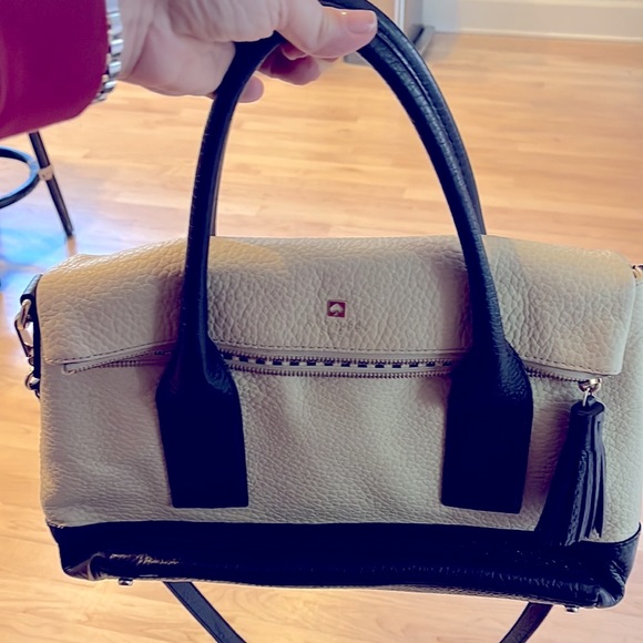 Kate Spade black and off-white handbag - perfect used condition. - Picture 2 of 8
